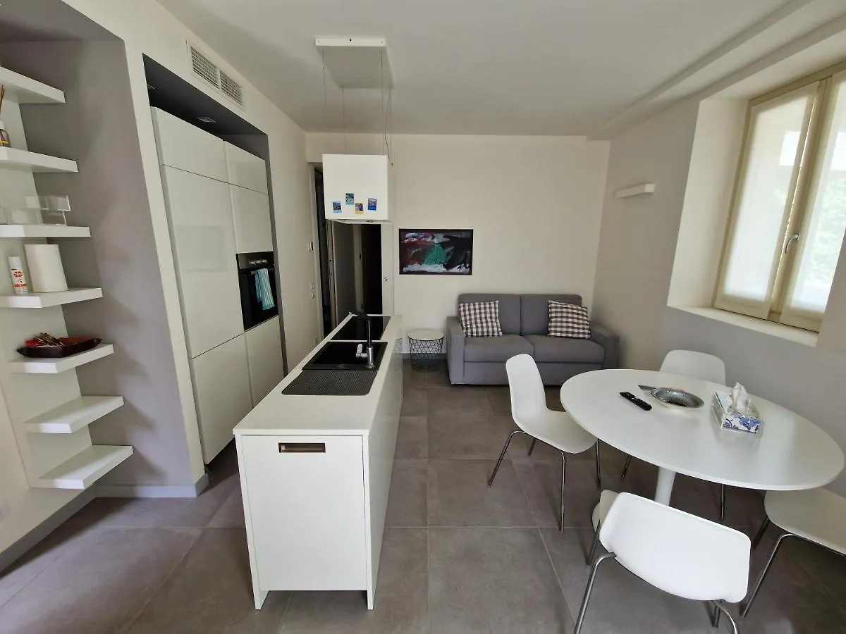 Oliveto Lario Residence Matilde 0*, Oliveto Lario איטליה