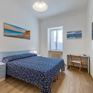 Casa Castelletto Finale Ligure