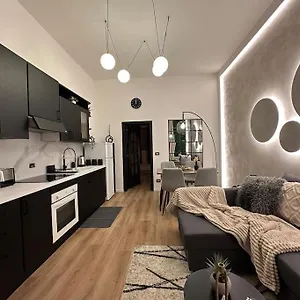 La Casa Di Marlu - Gorgeous Flat In Centre Apartament Katania
